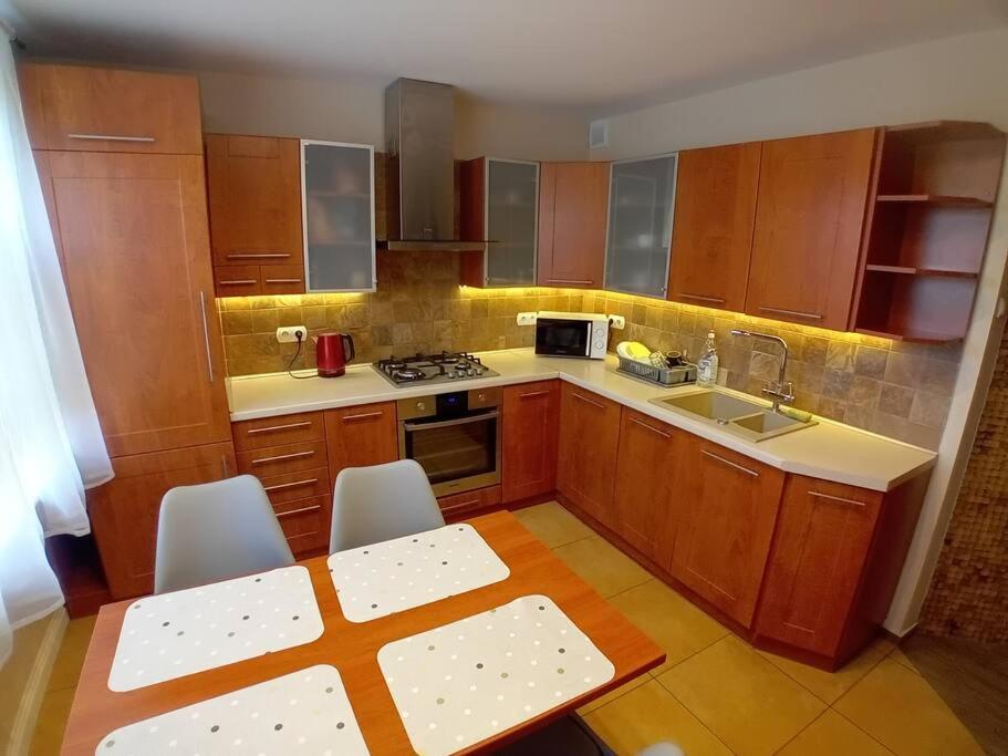 Family Victoria Stok Apartment Kielce